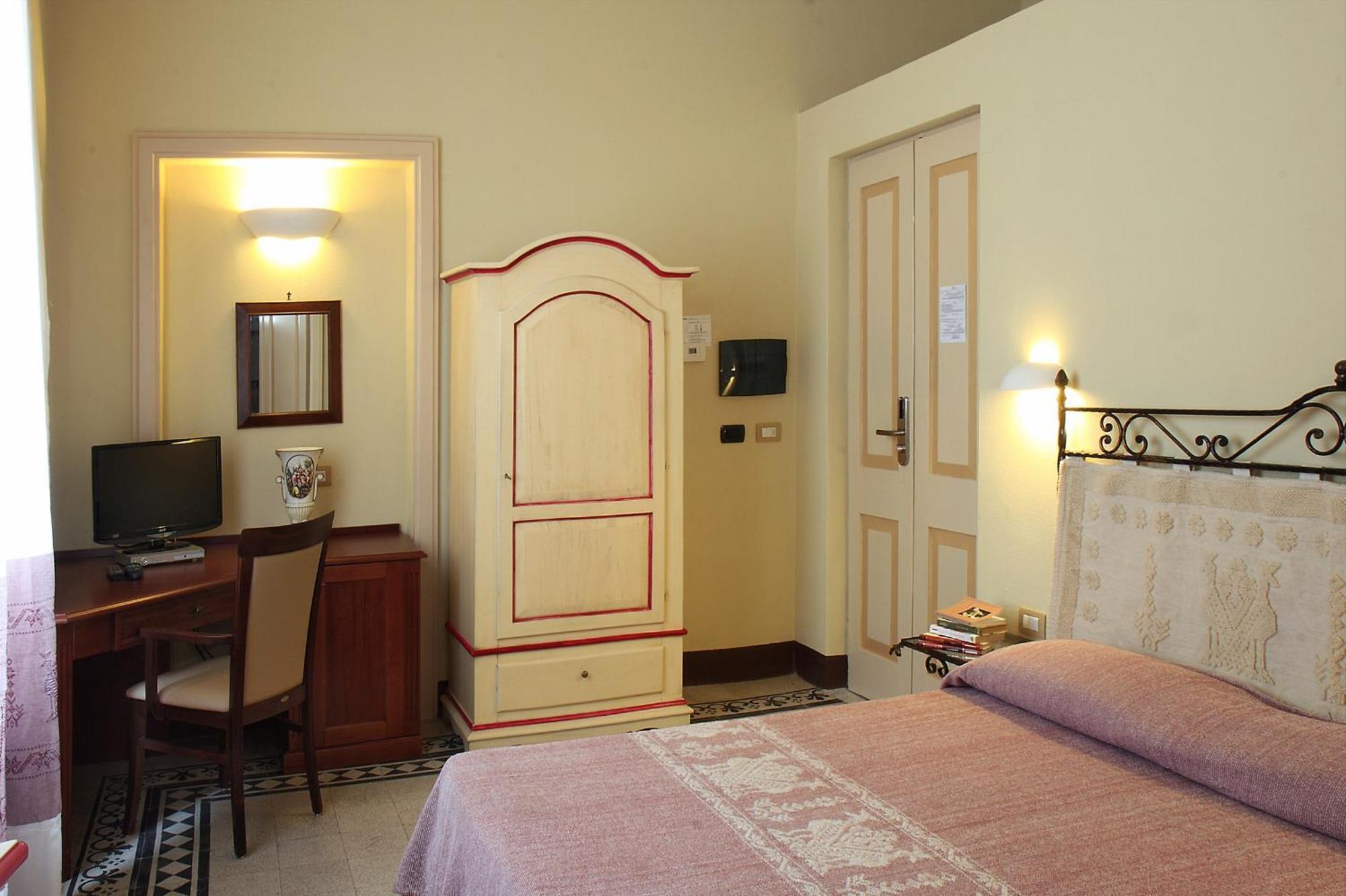 Hotel Villa Gli Asfodeli Tresnuraghes ห้อง รูปภาพ