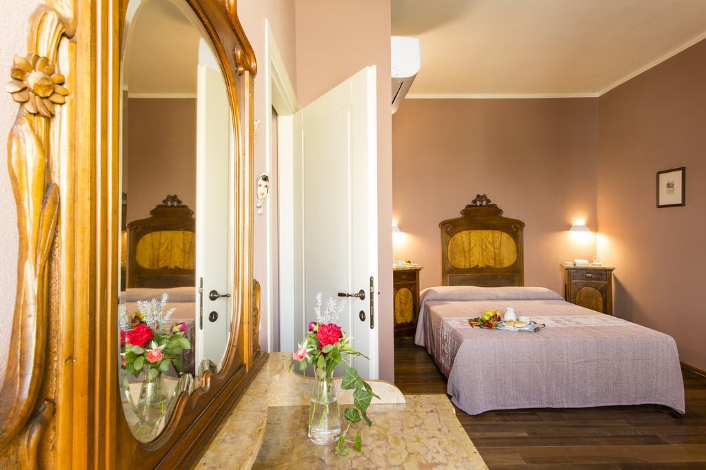 Hotel Villa Gli Asfodeli Tresnuraghes ภายนอก รูปภาพ