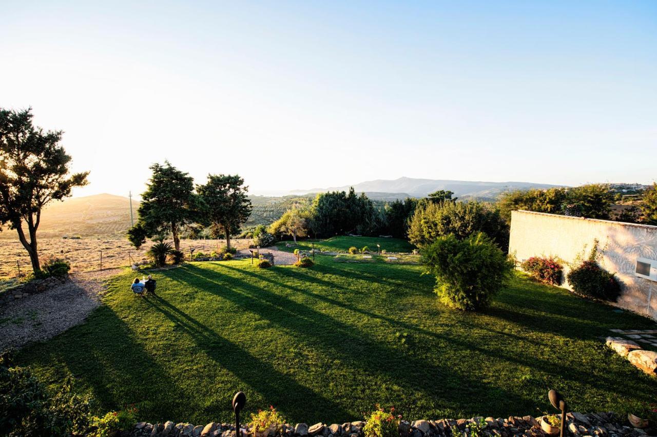 Hotel Villa Gli Asfodeli Tresnuraghes ภายนอก รูปภาพ
